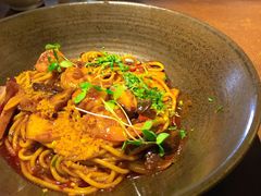 辣味大虾蒜香意面-良木缘咖啡西餐(川大店)