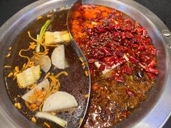 -沸炉重庆老火锅(军事博物馆店)