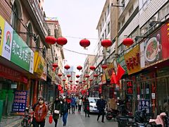 -许西美食一条街