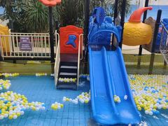 -稻香湖景欢乐岛温泉城堡