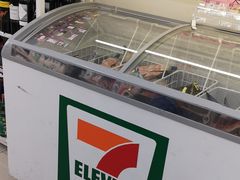 -711便利店(万柳中路店)