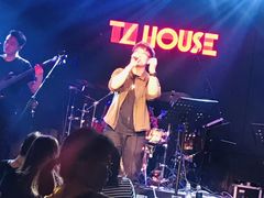 -TZ House音乐现场(茅台店)