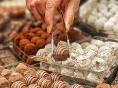 -Laderach 莱德拉(上海环贸iapm店)