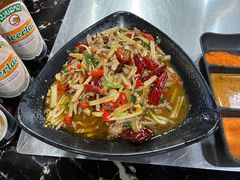 -石屏老字号4号包浆豆腐美食城(泼水广场店)