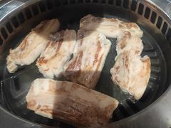 -香猪坊韩国烤肉专属门店(魏公村店)