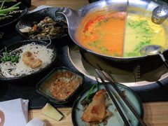 红颜花胶鸡锅-湊湊火锅·茶憩(石家庄万象城店)