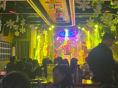 -MARU玛露音乐餐厅(大学路店)