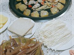 -苗家特色土烙锅·老字号