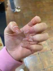 -荟美·美甲美睫·产后修复·美容美体