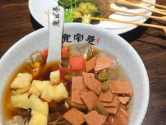 -张氏宽窄巷成都名小吃(茂业百货华强北店)