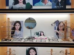-何氏眼科视光中心·眼镜·配镜(汇泉东路店)