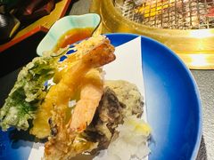 -铭牛烧肉·和牛海鲜自助(高新月牙湖店)