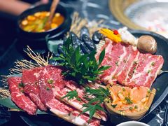 -山川小町·极番烧肉(新地假日广场店)