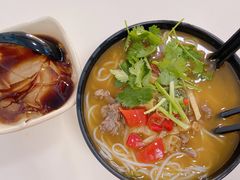 -一品郑记重庆牛肉米线馆(东泰路店)