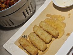 -偶屋里钵少爷(时代广场店)