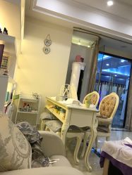 -印奈儿美甲手足护理机构