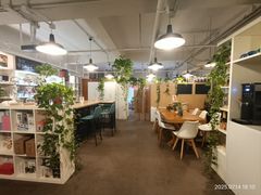 -红卡Cafe(尚8里店)
