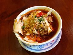 -炉小二铜锅牛蛙•川湘菜(三里屯店)