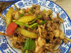 -江城燕子大排档(江汉路步行街店)