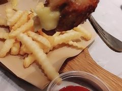 榴莲榴心翅轻享拼盘沙拉组合-必胜客(会展店)