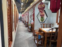 -乡土黄·鲜牛肉火锅·小龙虾(兴业街店)