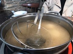 清汤底-八合里潮汕鲜牛肉火锅(深圳海岸城店)