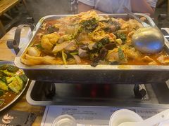 -后街佬·炭火鲜鱼杂(南城店)