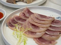 -渔意楼·驰名沙田乳鸽(五羊旗舰店)