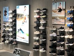 -斯凯奇(西安曲江大悦城店)