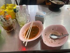 -榮泰米粉湯(Left Shop)