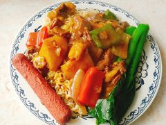 咖喱牛腩捞丁加肠仔-渔记茶餐厅(渔村店)