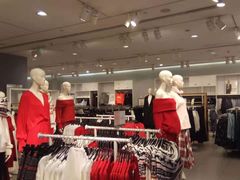 -H&M(星河城店)