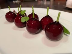 樱桃鹅肝-广州柏悦酒店·悦景轩·粤菜餐厅