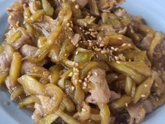 茄子牛肉-吉事利茶餐厅