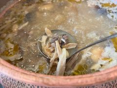 -菌海森林·非遗野生菌火锅(西山区滇池路摩根道店)