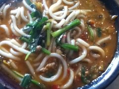 酸菜米线-云之南(八里庄店)