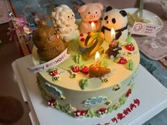 -咖咖熊蛋糕定制·英国蓝风车动物性淡奶油