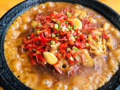 石锅拆骨凤爪-原鄉本味 楚菜 丹江口鱼(北苑店)