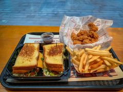 圣塔芭芭拉经典牛肉特堡-The Habit Burger Grill 哈比特汉堡(复兴soho店)