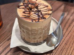 -MOLECULECOFFEE.MANDO 莫勒喝咖啡