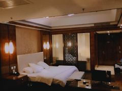 -九号温泉生活馆