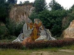 -彩色沙林风景区