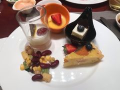 -东西风牛排馆周末烧烤自助(首都机场希尔顿店)