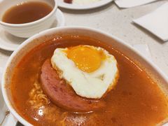 -香港新发烧腊茶餐厅(水围店)