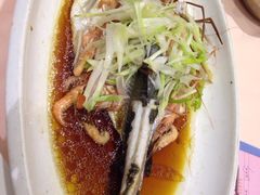 鲜河虾蒸和顺鱼-德烨酒家