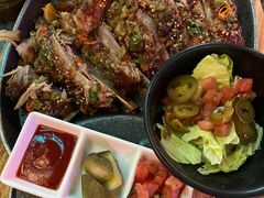 招牌烤猪肋排（半份）-Famous肥猫墨西哥音乐餐吧(五棵松华熙LIVE店)