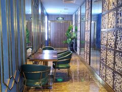 -钳真多钓虾馆·小龙虾海鲜烧烤(九六广场店)