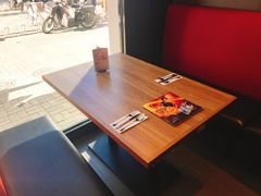 -必胜客(新中纬店)