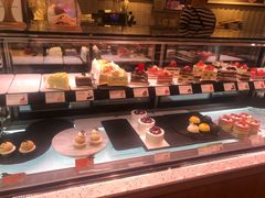 -巴黎贝甜(泗泾店)