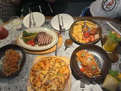 -芭莉与彩虹西餐厅(成都合生汇店)